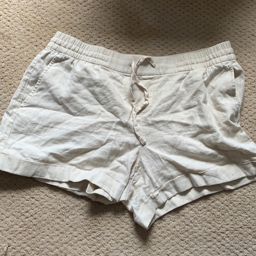 Canvas material shorts